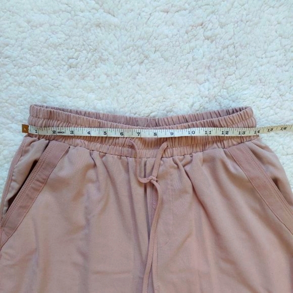 Casual tan lounge pants, women's size M - Picture 2 of 6